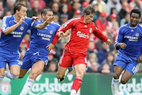 开云体育-西决生死战焦点战，勇士逆转灰熊，绝境中的王者归来