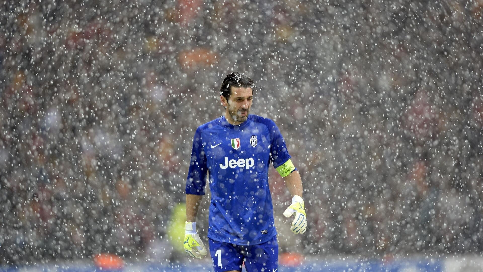 英超争冠之夜，卡瓦哈尔，舞台越大，越显英雄本色